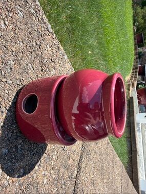 Vintage Ceramic Burgundy Sirius enterprises potpourri wax burner